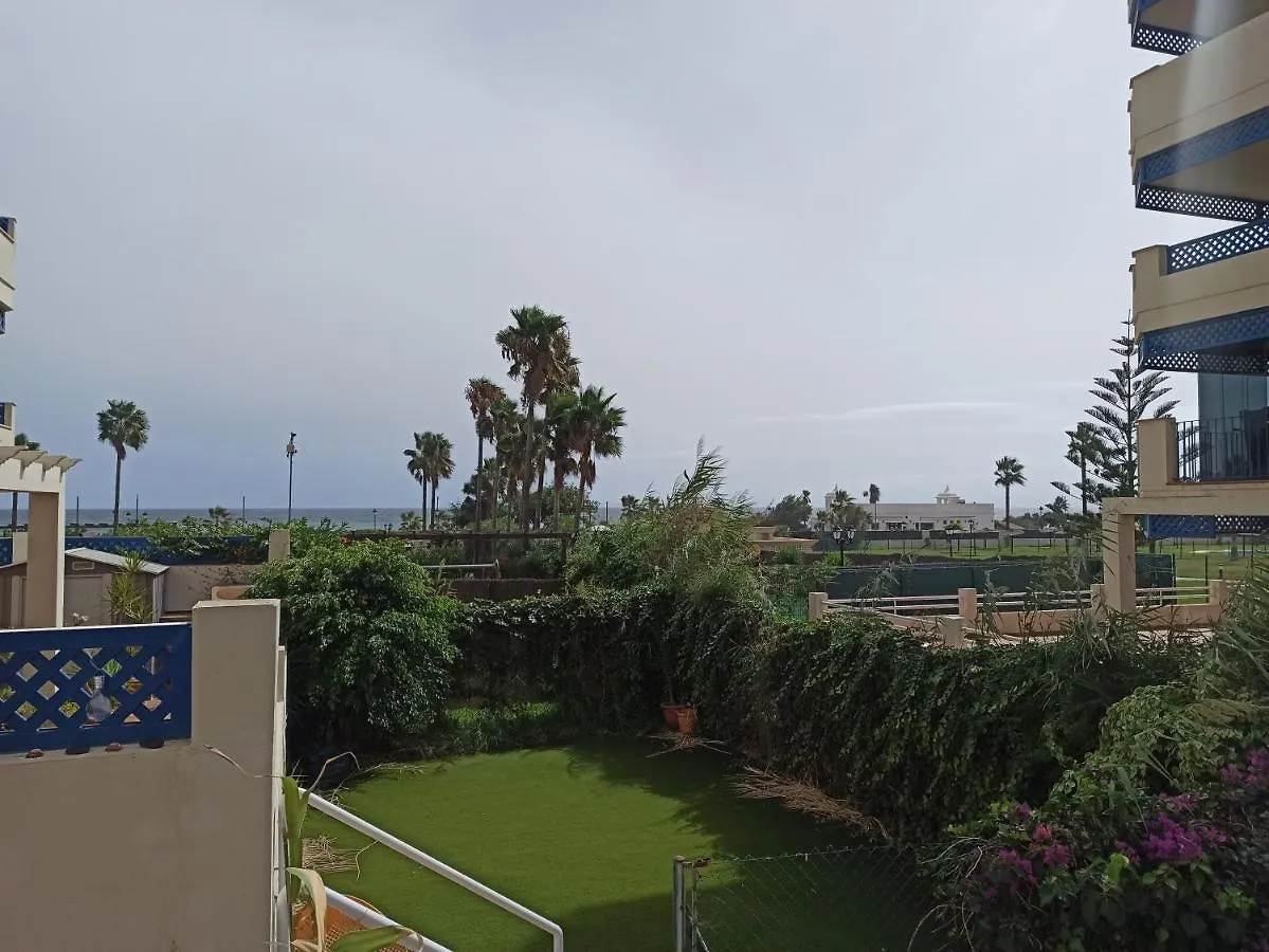 Apartment Noria 4 Appartment With Private Pools, Garden, Large Terasse On Beach Front San Luis de Sabinillas